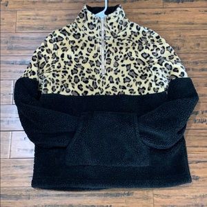 Leopard Sherpa pullover XL